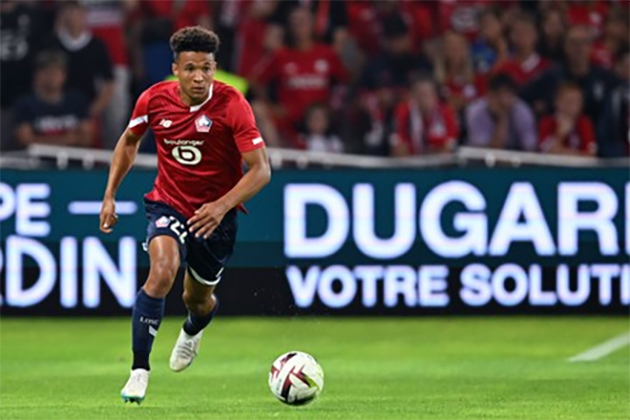 Hậu vệ của Lille khiến hai ông lớn Ngoại hạng Anh tranh giành - Bóng Đá