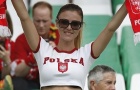Nữ fan cuồng Ba Lan đốt cháy khán đài