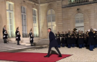 NÓNG! Kylian Mbappe diện kiến Tổng thống Pháp